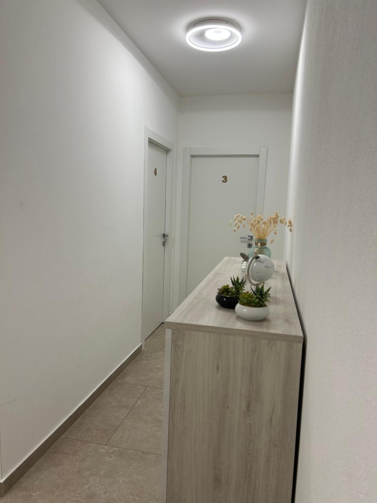 *Veranda'S Rooms* - Free Parking In Central Лугано Екстер'єр фото