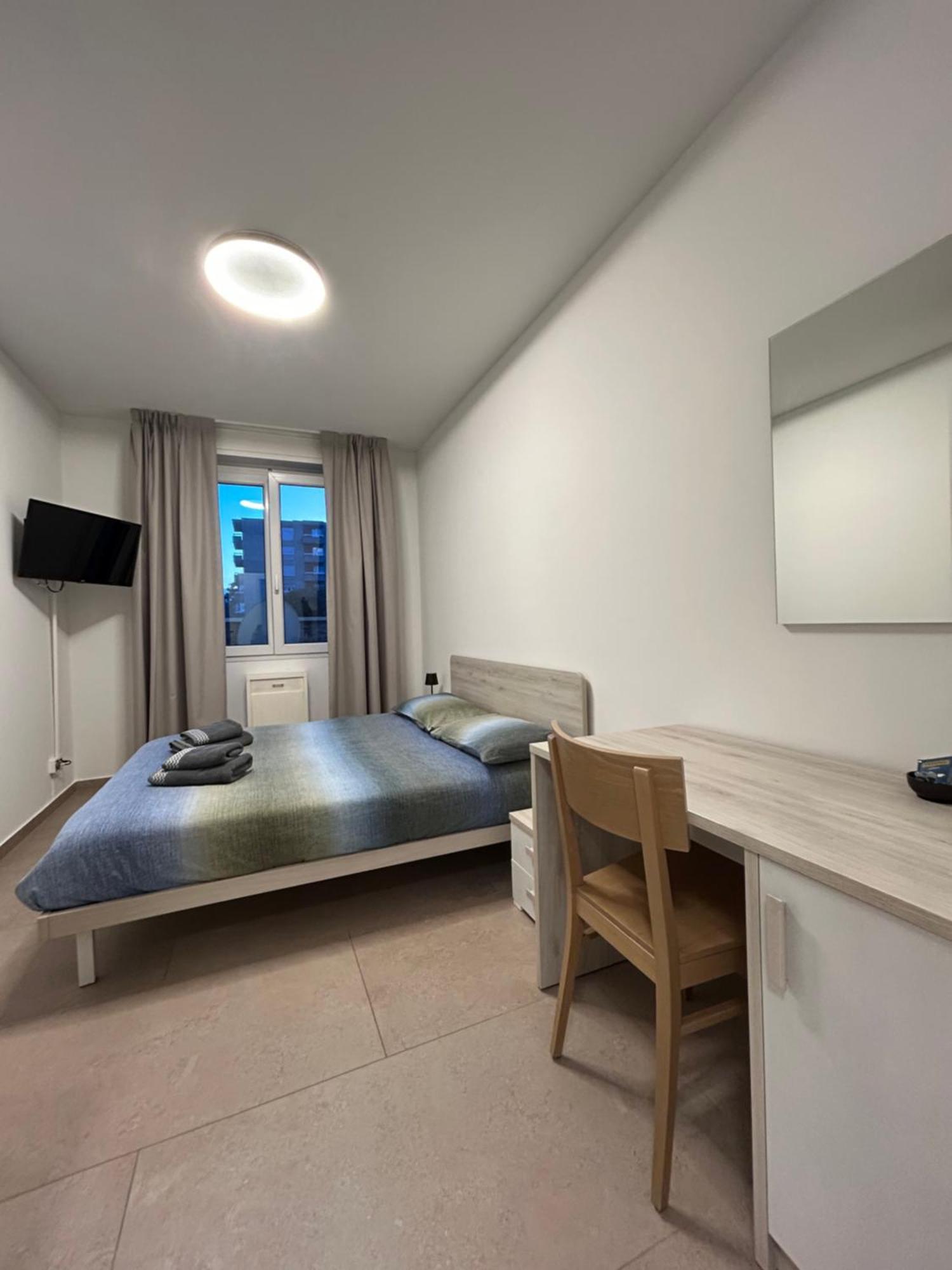 *Veranda'S Rooms* - Free Parking In Central Лугано Екстер'єр фото