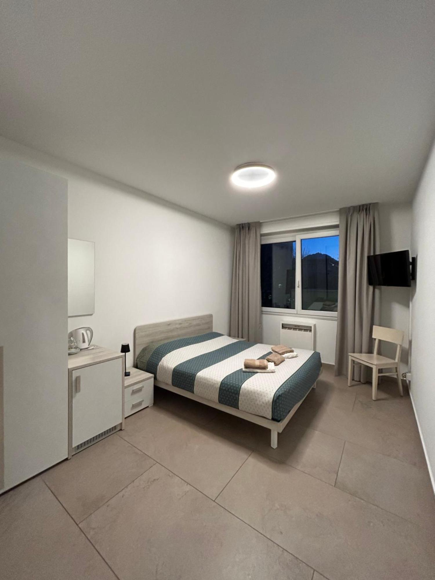 *Veranda'S Rooms* - Free Parking In Central Лугано Екстер'єр фото